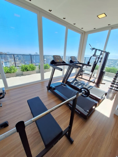 PRÊDIO DE ALTO LUXO COM ROOFTOP !! APTO DE FRENTE NOVO: 5ª foto da galeria de imagens do imóvel