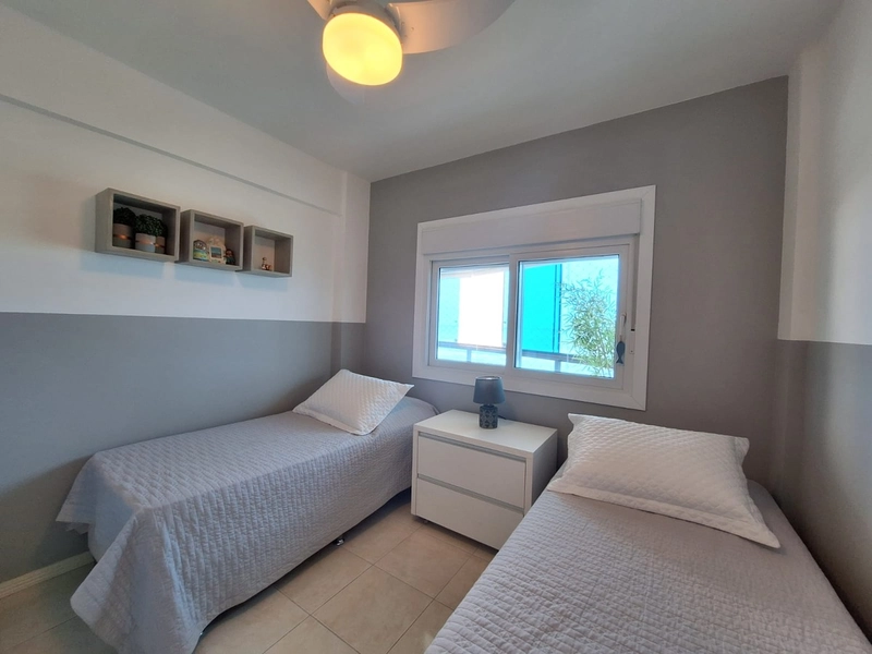 VISTA ESPETACULAR !! APTO SACADÃO FRENTE MAR  , NO CENTRO DE CAPÃO: 20ª foto da galeria de imagens do imóvel