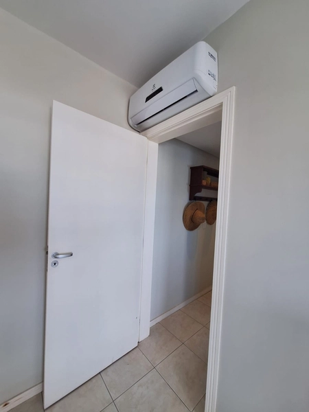 VISTA ESPETACULAR !! APTO SACADÃO FRENTE MAR  , NO CENTRO DE CAPÃO: 28ª foto da galeria de imagens do imóvel