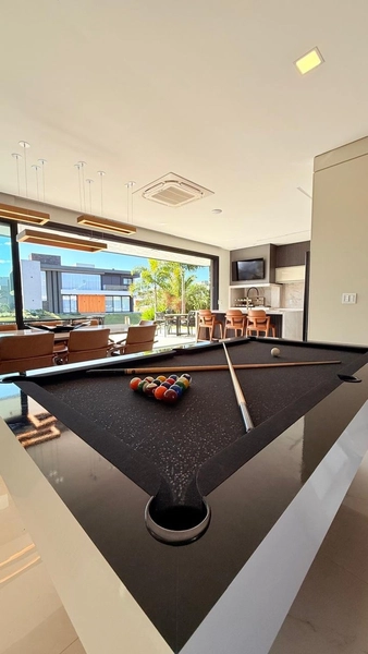 CONDOMÍNIO ALTO PADRÃO !! SOBRADO LUXUOSO BEIRA LAGO DECORADO: 6ª foto da galeria de imagens do imóvel