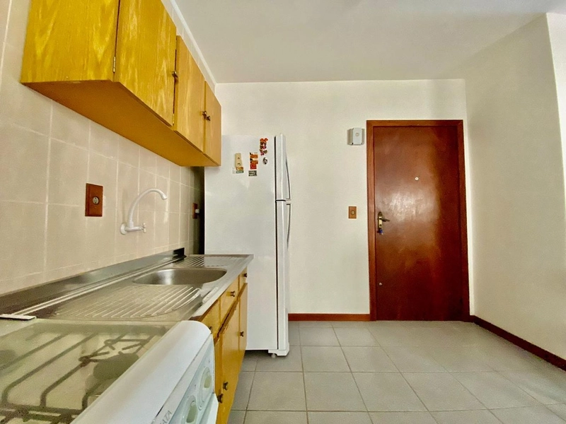 Apartamento junto a praça central de Capão: 13ª foto da galeria de imagens do imóvel