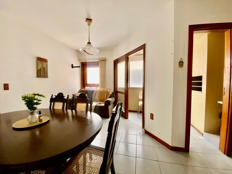 Apartamento junto a praça central de Capão: 2ª foto da galeria de imagens do imóvel