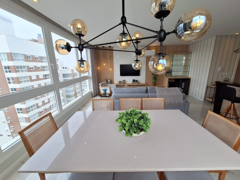 APTO LINDÍSSIMO DE 3 DORMITORIOS 12º ANDAR !! BAIRRO NAVEGANTES