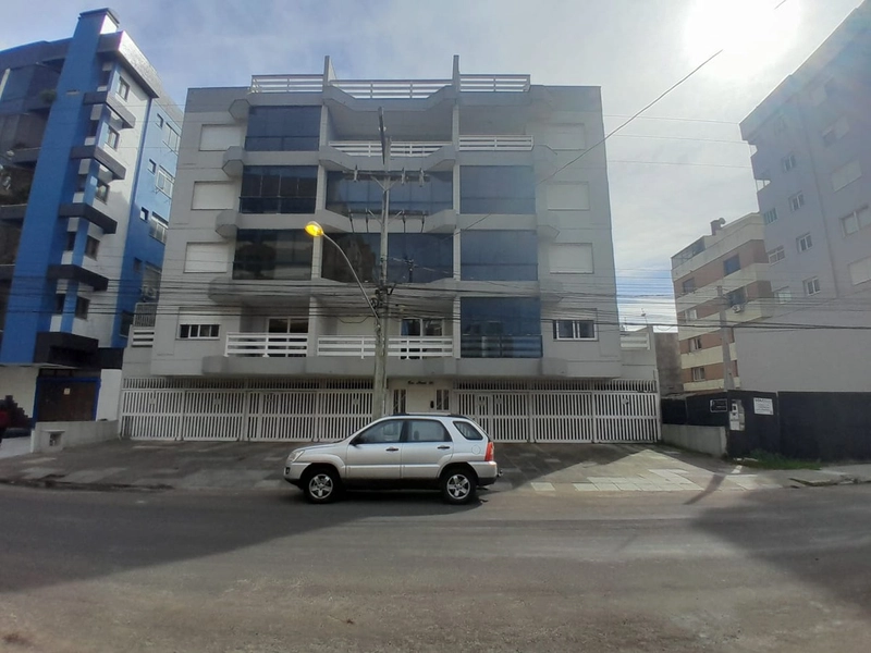 Apartamento 2 dormitórios com box: 2ª foto da galeria de imagens do imóvel