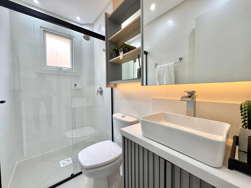 APTO NOVO DECORADO , 3 DORMS.,  Á 1 QUADRA DO MAR: 11ª foto da galeria de imagens do imóvel