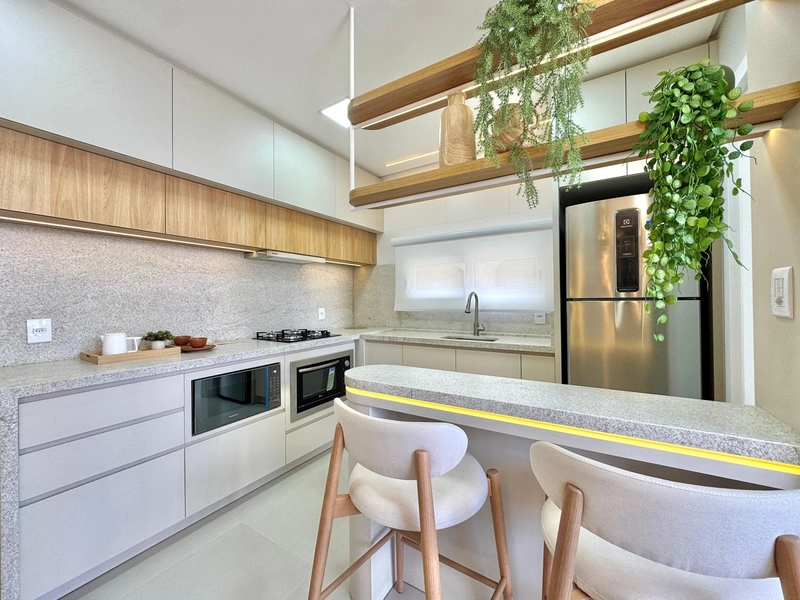 APTO NOVO DECORADO , 3 DORMS.,  Á 1 QUADRA DO MAR: 7ª foto da galeria de imagens do imóvel