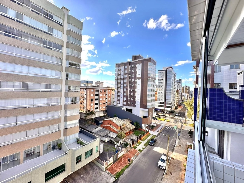 Apartamento de frente ao lado da Praça Luiz Bassani: 5ª foto da galeria de imagens do imóvel