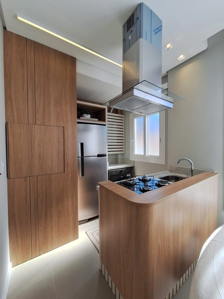 JUNTO A BEIRA MAR E PRAÇA BOIANOVISKI !! APTO NOVO DECORADO: 6ª foto da galeria de imagens do imóvel