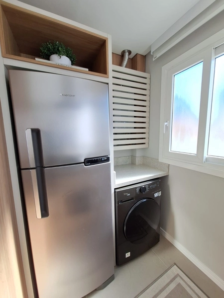 JUNTO A BEIRA MAR E PRAÇA BOIANOVISKI !! APTO NOVO DECORADO: 13ª foto da galeria de imagens do imóvel