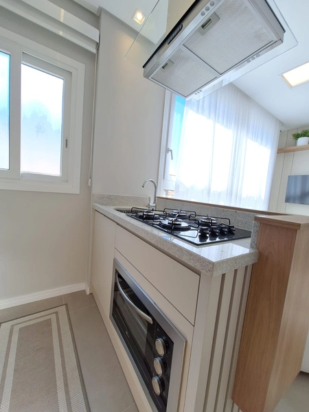 JUNTO A BEIRA MAR E PRAÇA BOIANOVISKI !! APTO NOVO DECORADO: 10ª foto da galeria de imagens do imóvel