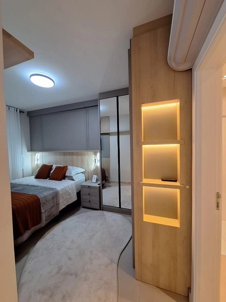 APTO FRENTE PRAÇA DECORADO , BOX DUPLO , Á 1 QUADRA DO MAR: 6ª foto da galeria de imagens do imóvel