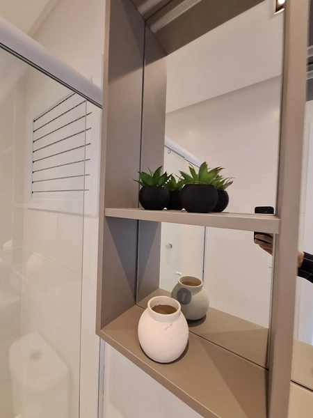 APTO FRENTE PRAÇA DECORADO , BOX DUPLO , Á 1 QUADRA DO MAR: 11ª foto da galeria de imagens do imóvel