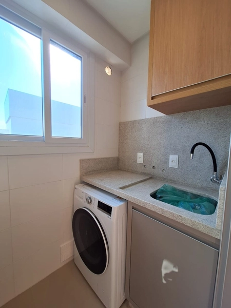 APTO FRENTE PRAÇA DECORADO , BOX DUPLO , Á 1 QUADRA DO MAR: 34ª foto da galeria de imagens do imóvel