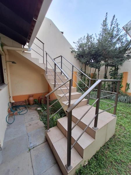 SOBRADO !! 4 DORMS., COM PISCINA JUNTO A BEIRA MAR: 11ª foto da galeria de imagens do imóvel