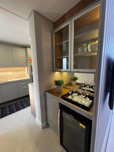 Apartamento ao lado de Praça e pouco metros do mar: 11ª foto da galeria de imagens do imóvel