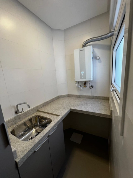 Apartamento ao lado de Praça e pouco metros do mar: 14ª foto da galeria de imagens do imóvel