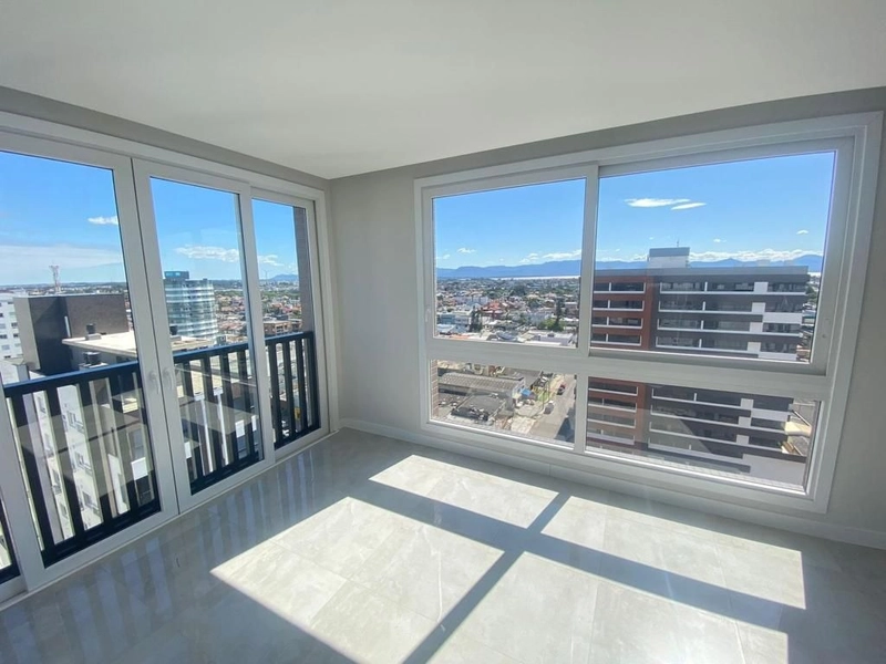 Apartamento novo de frente junto à Praça Luterana: 2ª foto da galeria de imagens do imóvel