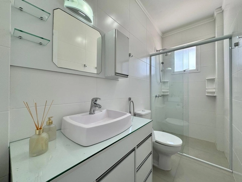 Apartamento com vista liberada: 10ª foto da galeria de imagens do imóvel