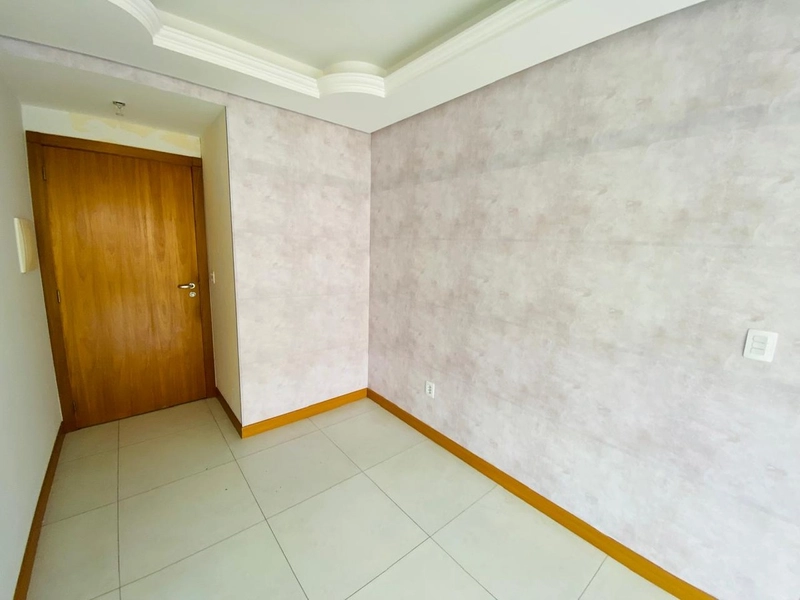 Apartamento no centro da cidade: 3ª foto da galeria de imagens do imóvel