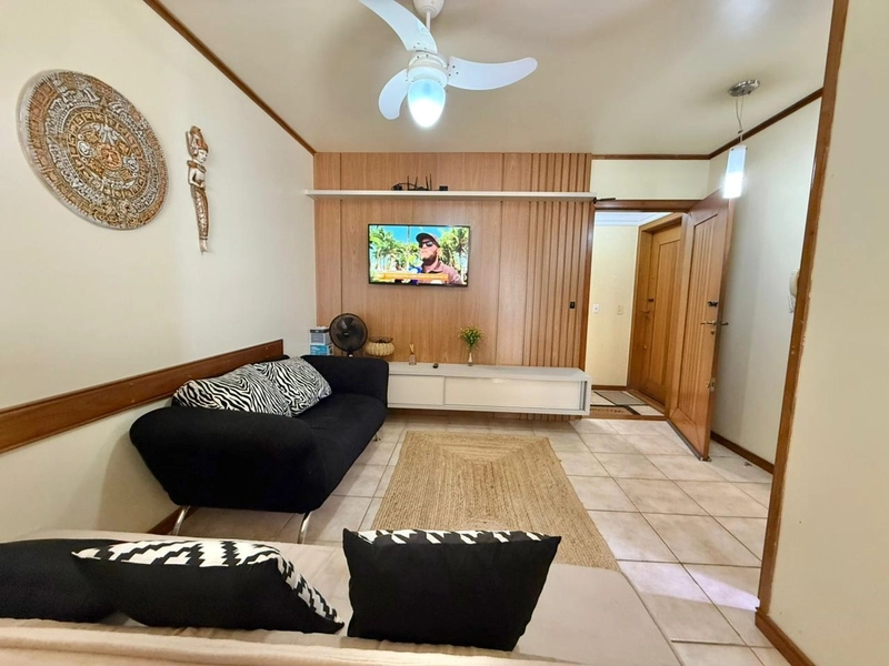 Apartamento de frente junto a Avenida Central: 4ª foto da galeria de imagens do imóvel