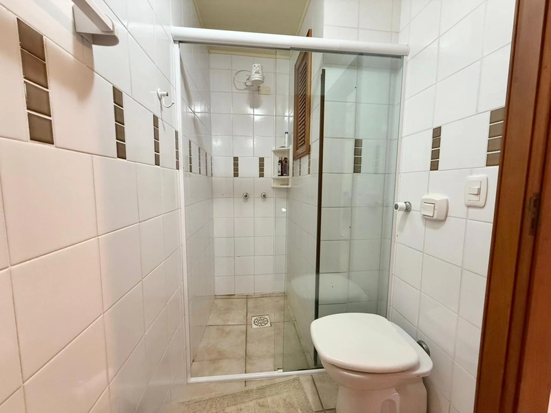 Apartamento de frente junto a Avenida Central: 11ª foto da galeria de imagens do imóvel