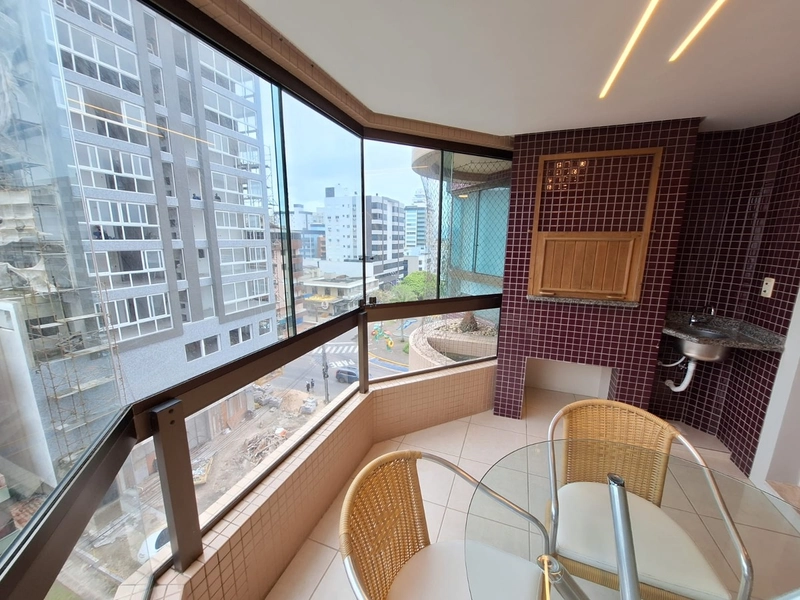 2 SACADAS DE FRENTE !!! VISTA MAR E PRAÇA DO FAROL: 14ª foto da galeria de imagens do imóvel