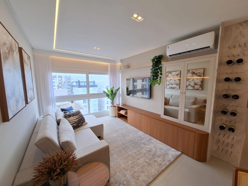 LINDÍSSIMO APTO !! NOVO DECORADO JUNTO A PRAÇA FLAVIO BOIANOVISKI