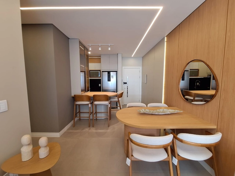 APTO DECORADO COM GARDEN DE FRENTE !! JUNTO A PRAÇA BOIANOVISKI: 10ª foto da galeria de imagens do imóvel