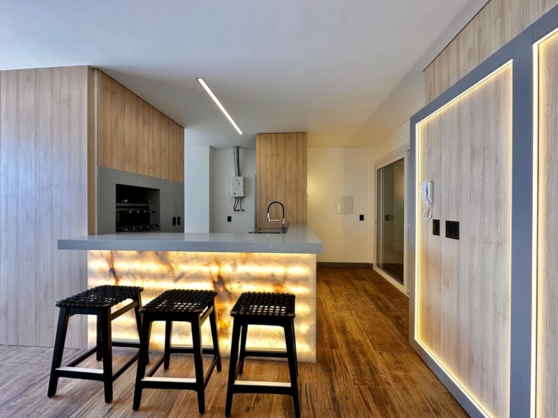 Apartamento mobiliado e decorado de frente: 22ª foto da galeria de imagens do imóvel