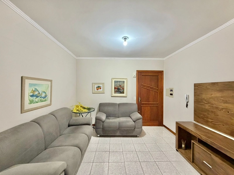 APARTAMENTO MOBILIADO COM DEPÓSITO E BOX: 1ª foto da galeria de imagens do imóvel