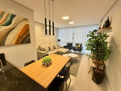 VISTA PARA A PRAÇA TIARAJU: 1ª foto da galeria de imagens do imóvel