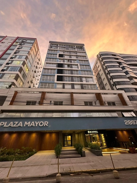 VISTA PARA A PRAÇA TIARAJU: 24ª foto da galeria de imagens do imóvel