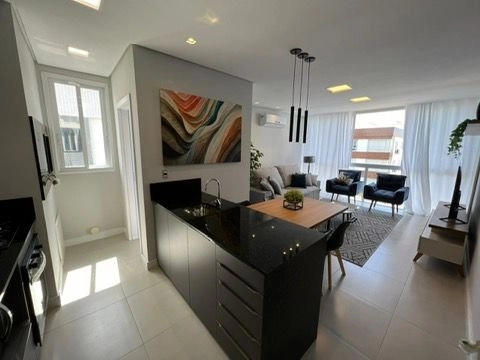 VISTA PARA A PRAÇA TIARAJU: 2ª foto da galeria de imagens do imóvel