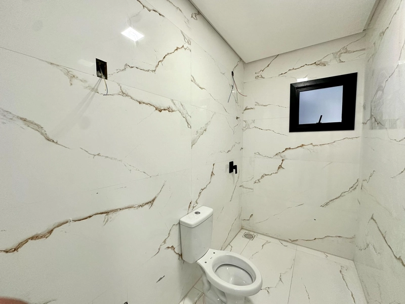 CASA BEIRA-MAR NOVA COM TERRAÇO E VISTA PARA O MAR: 12ª foto da galeria de imagens do imóvel