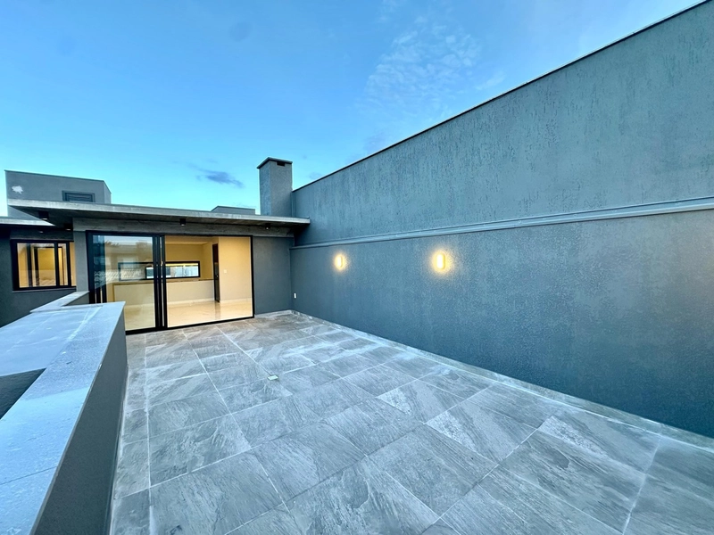 CASA BEIRA-MAR NOVA COM TERRAÇO E VISTA PARA O MAR: 37ª foto da galeria de imagens do imóvel