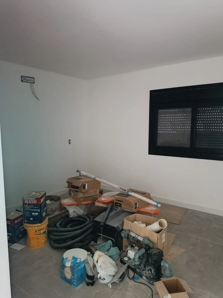 CASA NOVA DE PADRÃO MODERNO COM PISCINA EM LOCALIZAÇÃO NOBRE DO ARAÇÁ: 7ª foto da galeria de imagens do imóvel