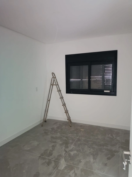 CASA NOVA DE PADRÃO MODERNO COM PISCINA EM LOCALIZAÇÃO NOBRE DO ARAÇÁ: 21ª foto da galeria de imagens do imóvel