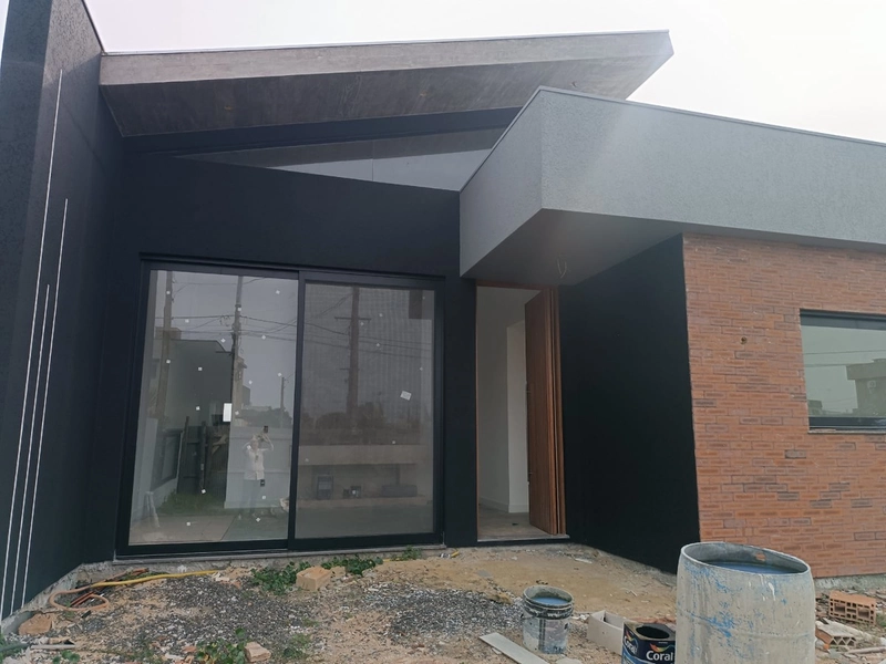 CASA NOVA DE PADRÃO MODERNO COM PISCINA EM LOCALIZAÇÃO NOBRE DO ARAÇÁ: 4ª foto da galeria de imagens do imóvel