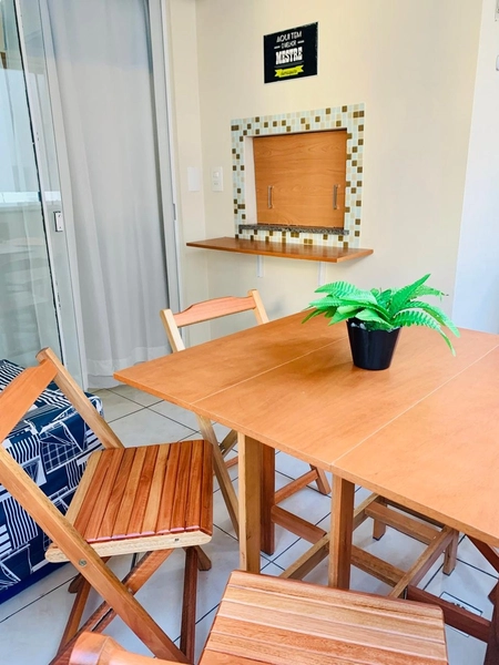 NO CENTRO DE CAPÃO , PERTO DE TUDO.