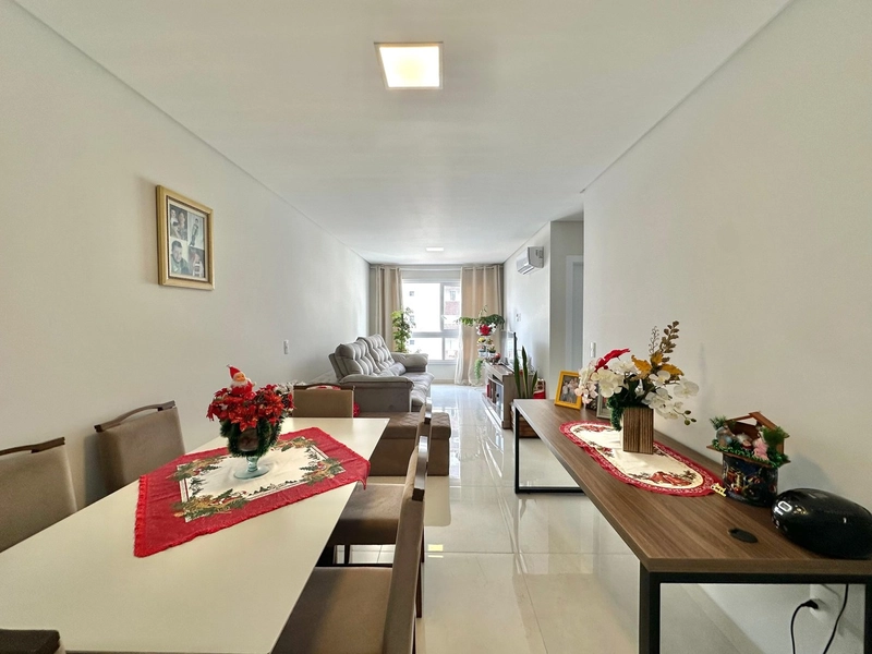 POSIÇÃO SOLAR TOTAL NORTE | VISTA DEFINIDA | LIVING INTEGRADO: 3ª foto da galeria de imagens do imóvel