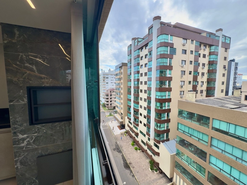 Frente para praça e mar no centro da cidade: 17ª foto da galeria de imagens do imóvel