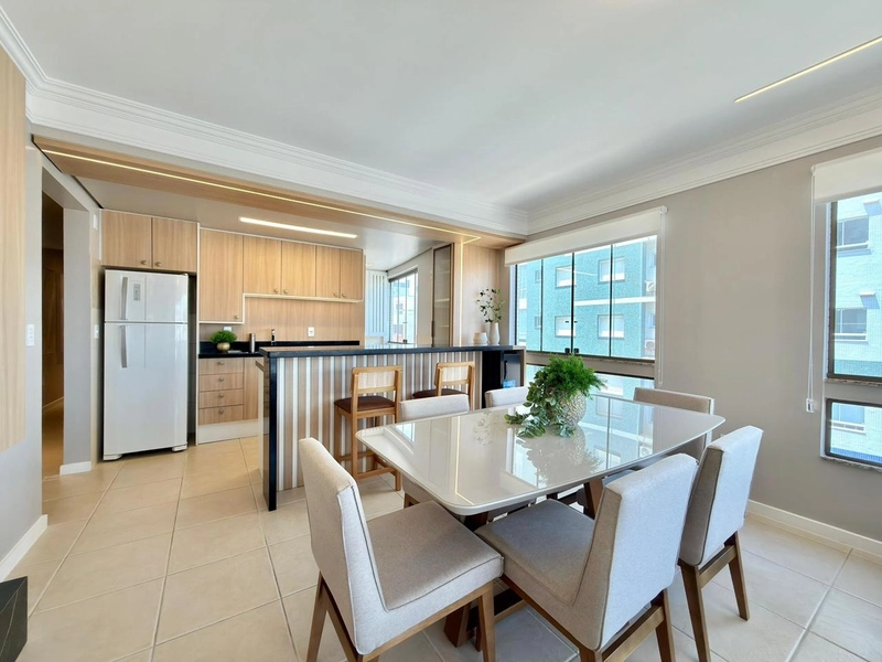 Vista cinematográfica para o mar no centro: 7ª foto da galeria de imagens do imóvel