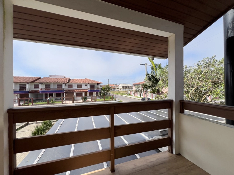 Excelente Sobrado de Esquina a poucos metros da beira mar: 34ª foto da galeria de imagens do imóvel