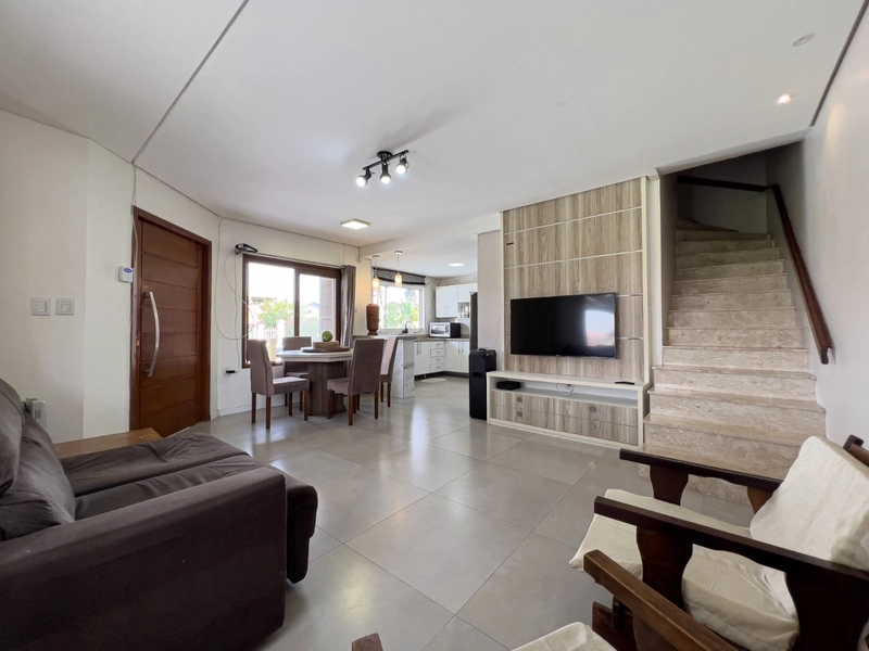 Excelente Sobrado de Esquina a poucos metros da beira mar: 19ª foto da galeria de imagens do imóvel