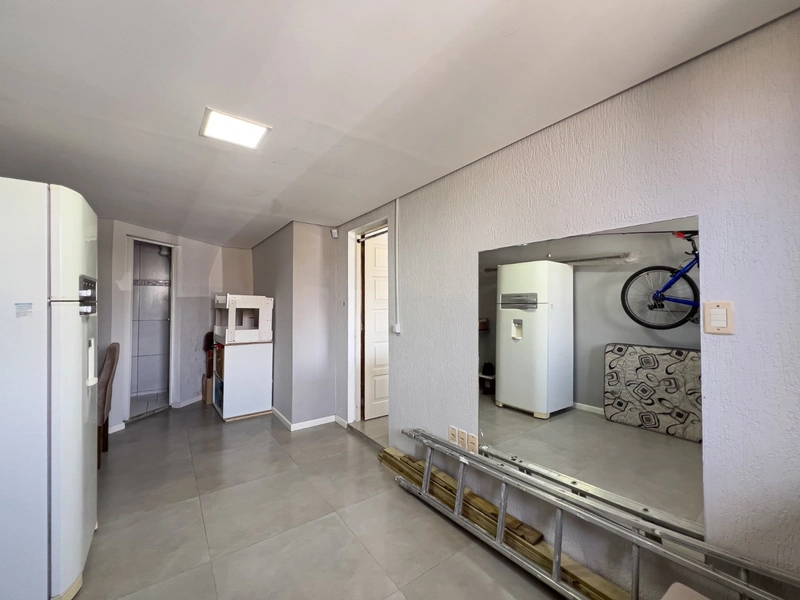 Excelente Sobrado de Esquina a poucos metros da beira mar: 36ª foto da galeria de imagens do imóvel