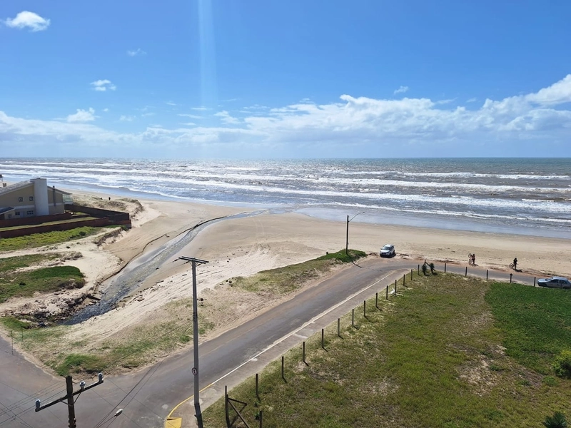 Vista liberada para o mar: 21ª foto da galeria de imagens do imóvel