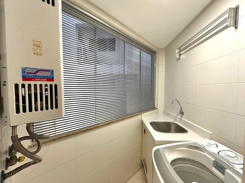 SACADA ENVIDRAÇADA AMPLA, MOBILIADO E DECORADO: 19ª foto da galeria de imagens do imóvel