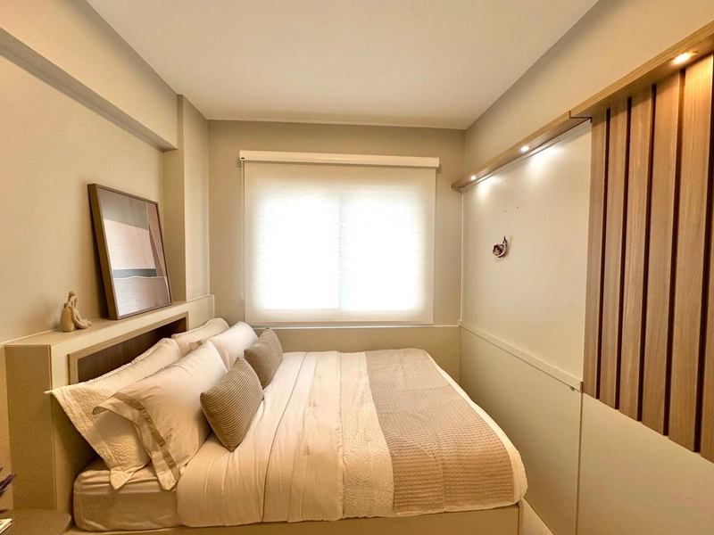 SACADA ENVIDRAÇADA AMPLA, MOBILIADO E DECORADO: 23ª foto da galeria de imagens do imóvel