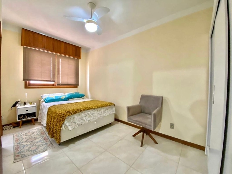 Apartamento junto a Praça do Farol: 16ª foto da galeria de imagens do imóvel