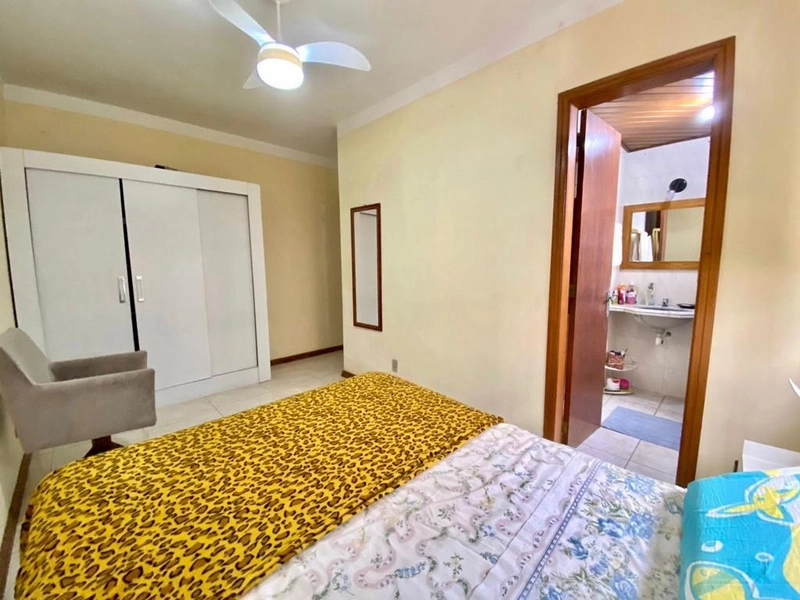 Apartamento junto a Praça do Farol: 17ª foto da galeria de imagens do imóvel